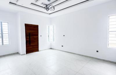 4 BEDROOM DETACHED DUPLEX FOR SALE