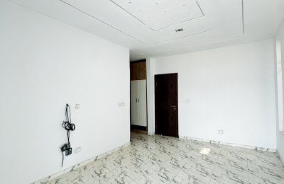 4 BEDROOM SEMI DETACHED DUPLEX