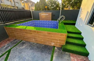 5 BEDROOM DETACHED DUPLEX WITH A SWIMMING POOL