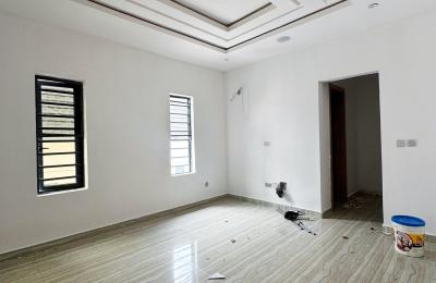4 BEDROOM TERRACE DUPLEX