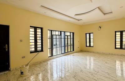 5 BEDROOM DETACHED DUPLEX