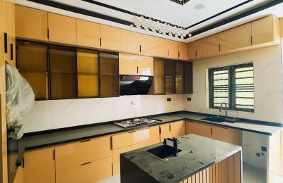 5 BEDROOM DETACHED DUPLEX