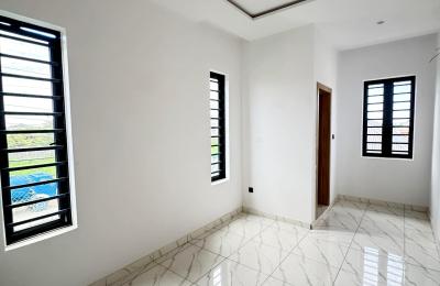 4 BEDROOM TERRACE DUPLEX
