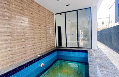 5 BEDROOM DETACHED DUPLEX WITH A SWIMMING POOL