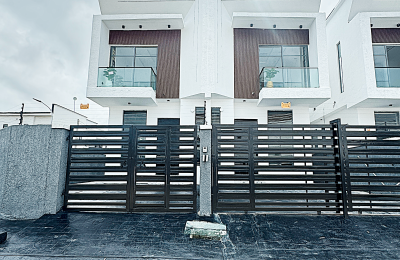 4 BEDROOM SEMI DETACHED DUPLEX