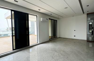 5 BEDROOM SEMI DETACHED DUPLEX