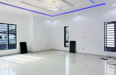 4 BEDROOM DETACHED DUPLEX FOR SALE