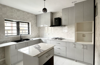 3 BEDROOM TERRACE DUPLEX