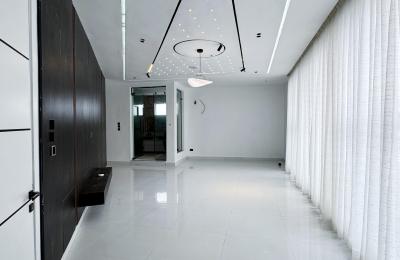 5 BEDROOM DETACHED DUPLEX WITH A SWIMMING POOL