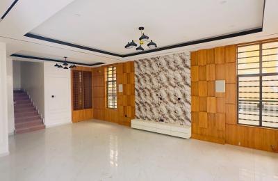 5 BEDROOM DETACHED DUPLEX