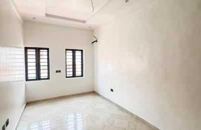 4 BEDROOM TERRACE DUPLEX FOR SALE