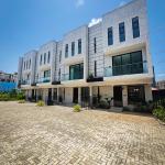 4 BEDROOM TERRACE DUPLEX