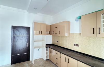4 BEDROOM TERRACE DUPLEX FOR SALE