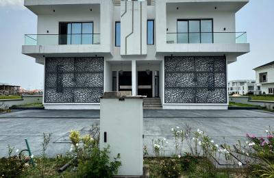 5 BEDROOM SEMI DETACHED DUPLEX