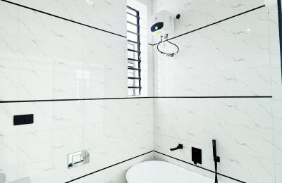 5 BEDROOM DETACHED DUPLEX WITH A SWIMMING POOL