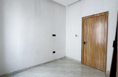 4 BEDROOM SEMI DETACHED DUPLEX