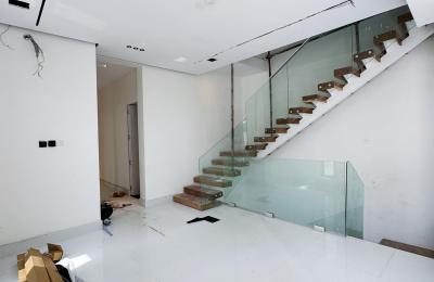 5 BEDROOM SEMI DETACHED DUPLEX