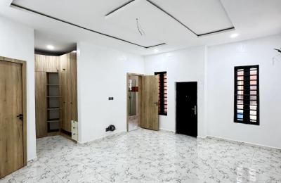 4 BEDROOM TERRACE DUPLEX