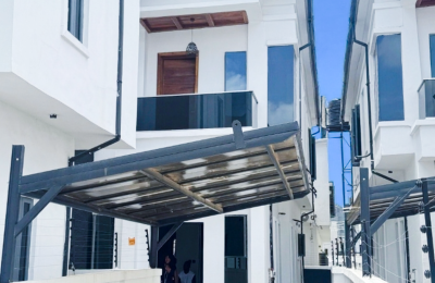 4 BEDROOM SEMI DETACHED DUPLEX