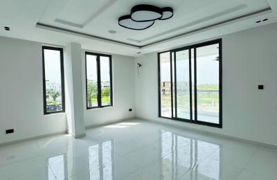 5 BEDROOM SEMI DETACHED DUPLEX