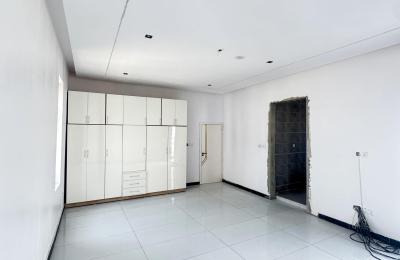 5 BEDROOM DETACHED DUPLEX