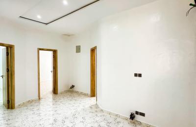 4 BEDROOM TERRACE DUPLEX