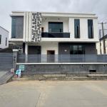5 BEDROOM DETACHED DUPLEX
