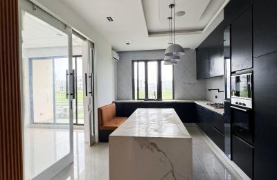 5 BEDROOM SEMI DETACHED DUPLEX