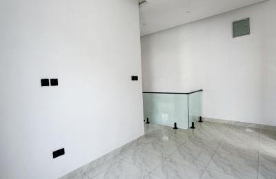 4 BEDROOM SEMI DETACHED DUPLEX