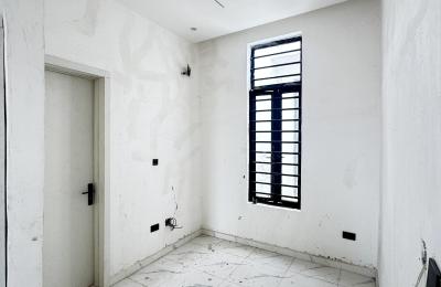 5 BEDROOM DETACHED DUPLEX