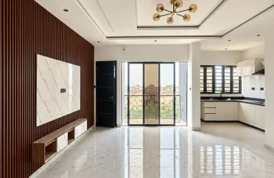 2 Bedroom Apartment