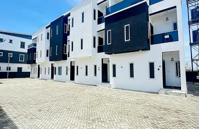 2 Bedroom Apartment