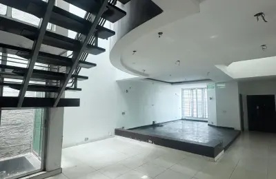 4 Bedroom semi detached duplex