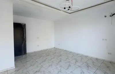2 Bedroom Maisonette