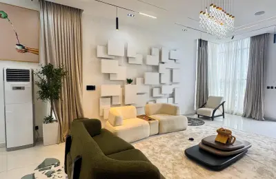 5 Bedroom Fully Detached Apartment