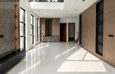 5 Bedroom Fully Detached Duplex