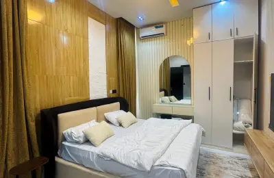 5 Bedroom Fully Detached Apartment