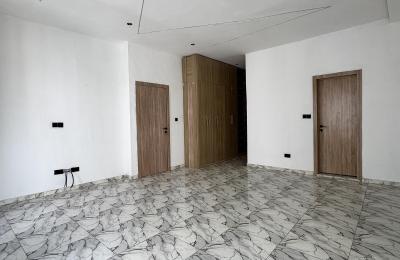 4-bedroom semidetached duplex