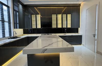 Contemporary 5 bedroom fully detached duplex with swimming pool