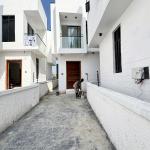 4 bedroom semi detached duplex