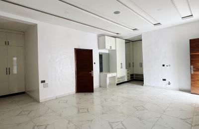 4-bedroom terrace duplex