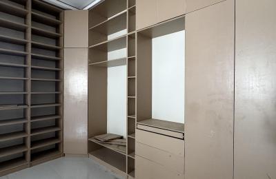 5 bedroom fully detached duplex with a swimming pool
