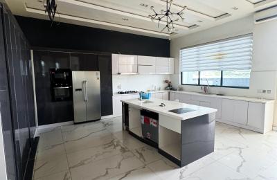 Fully furnished 5-bedroom fully detached duplex