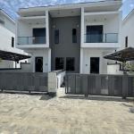 4 bedroom semidetached duplex