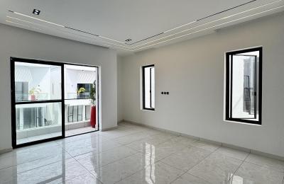 4-bedroom semidetached duplex with BQ