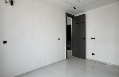 5-bedroom fully detached duplex with swimming pool