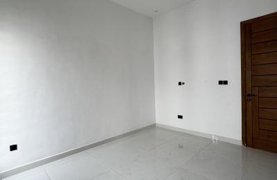 5 Bedroom fully detached duplex with swimming pool