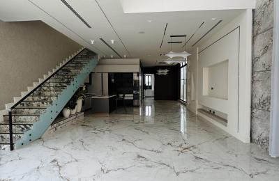 5 bedroom fully detached duplex with swimming pool
