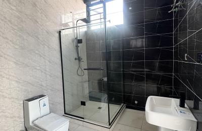 4 bedroom semidetached duplex