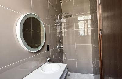 2 bedroom apartment with swimming pool